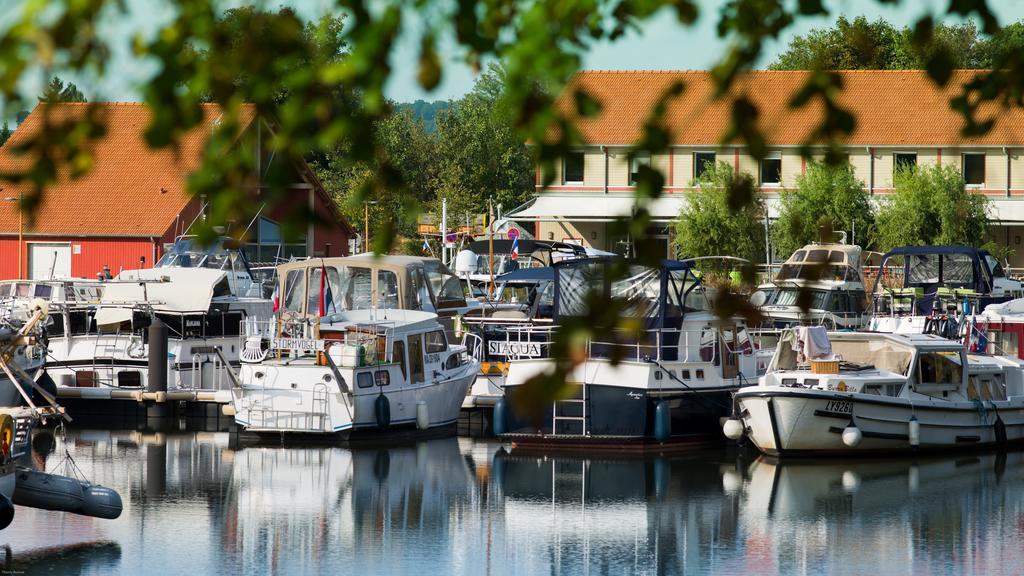 Le Port De Decize Otel Oda fotoğraf